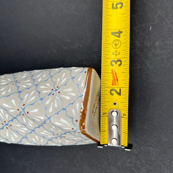 MCM Casher Mexico Hand Painted Textured Twisted 7.5” Ceramic Vase - Picture 7 of 11